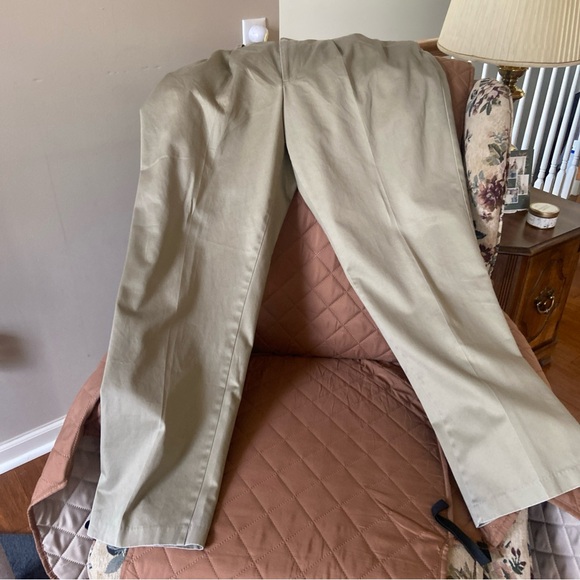 Dockers Men's Tan Chinos - Picture 1 of 8